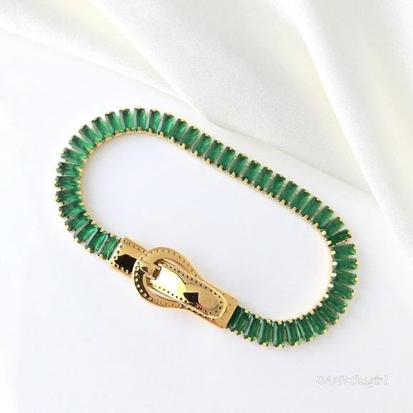 NEW 18K Gold Plated Green Baguette Diamond Tennis Bracelet - Picture 2 of 10